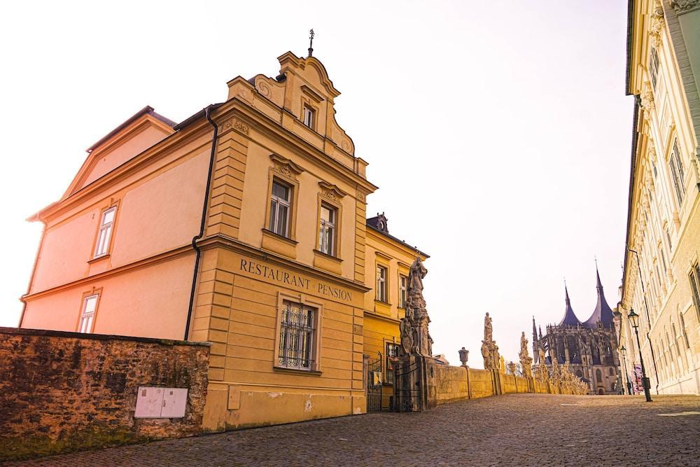 Vila U Varhanare Kutna Hora Exterior photo